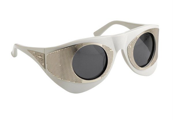 bílé sluneční brýle Linda Farrow