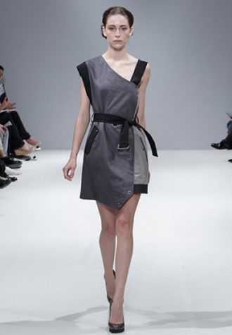 dámské šedo-černé šaty Eudon Choi