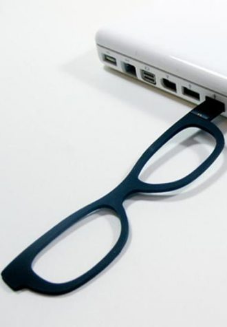 dioptrické brýle s USB konektorem