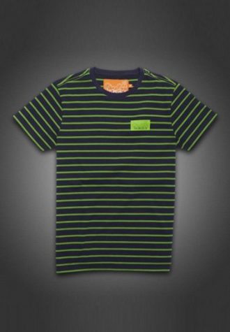 pánské černé triko se zeleným proužkem Gio-Goi (£29.99)