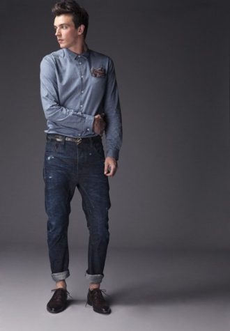 pánská džínová košile, šedý šáteček a tmavě modré džíny se sníženým sedem !ITEM