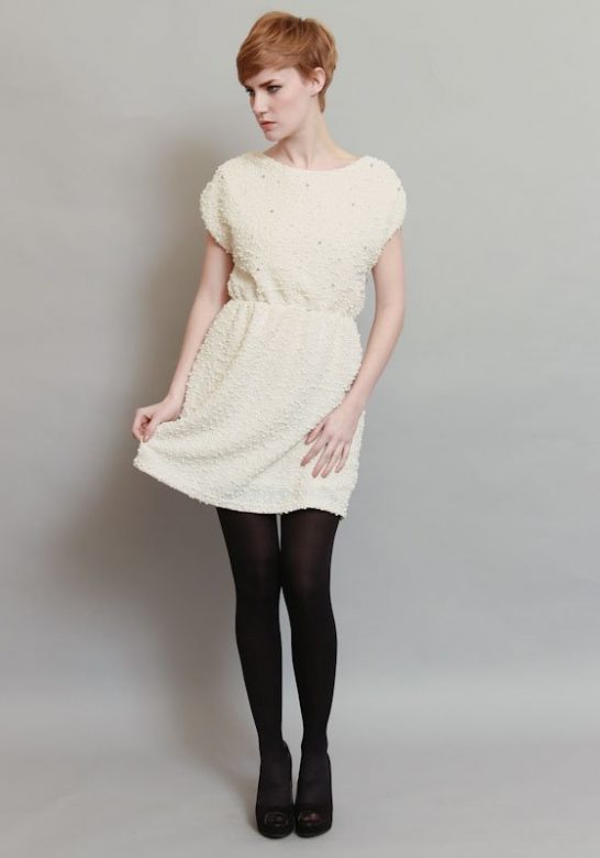 dámské bílé krátké šaty (£ 52)